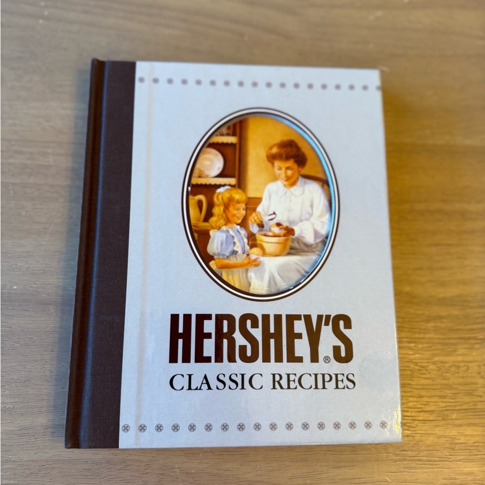 Vintage Hershey’s Classic Recipes Hardcover Cookbook 1st Edition